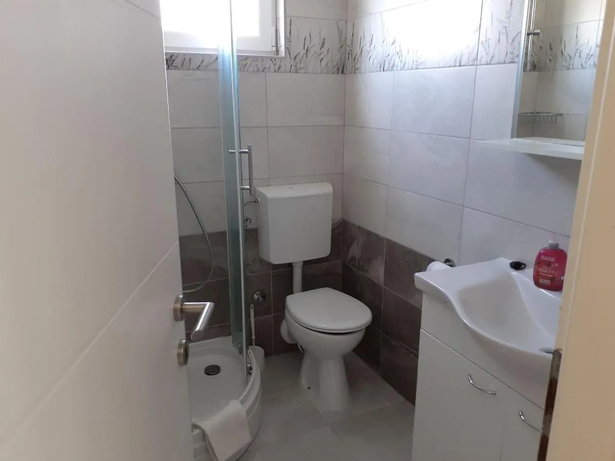 Zagi Apartment Seline