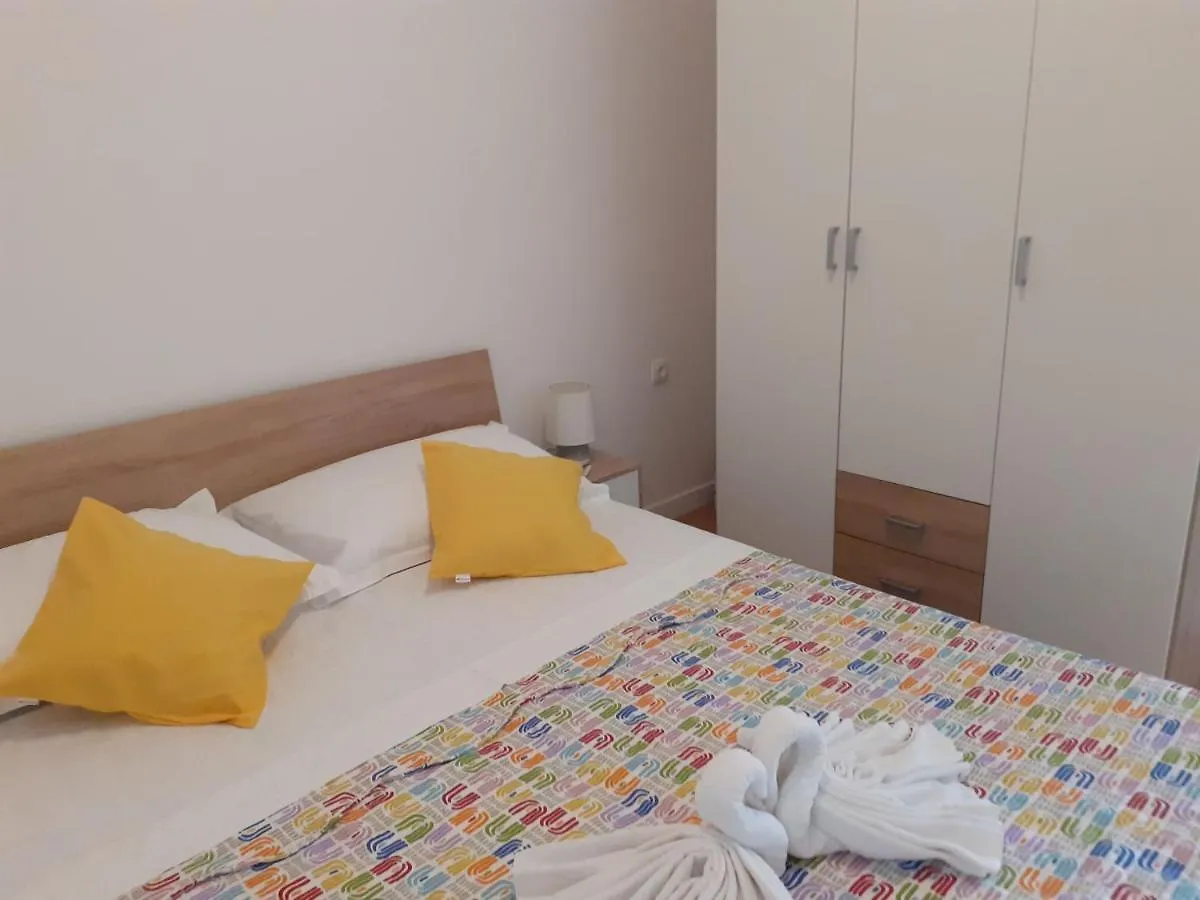 Zagi Apartment Seline 0*,